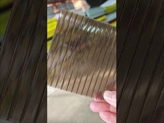 Plaque creuse en polycarbonate bronze 6mm, protégée contre les UV