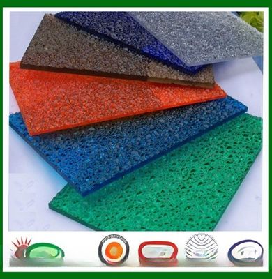 Solution de bâtiment écologique Macrolux Polycarbonate Compact PC Panneaux solaires en relief