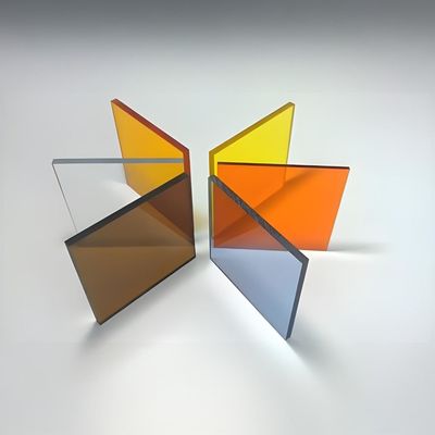 Un bon prix. 0Carte solide de polycarbonate de 0,8 mm en ligne