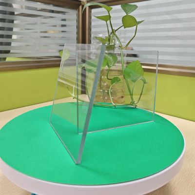 6 mm de feuille solide de polycarbonate transparente de 4 pieds pour une barrière de sécurité