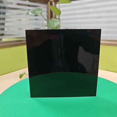 3 mm de feuille solide en polycarbonate noir solution ultime pour la résistance aux chocs et la protection UV
