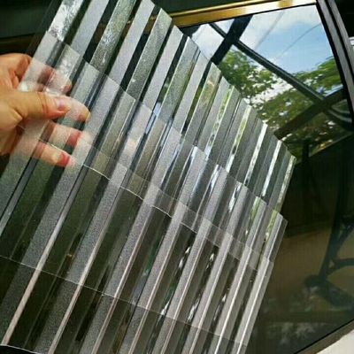 Roofing durable et réverbères en plastique en polycarbonate en tôle ondulée haute résistance aux chocs