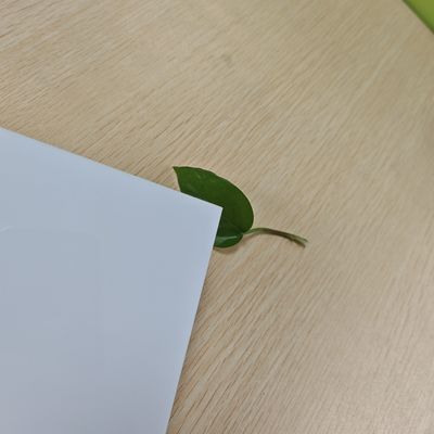 Plaques en plastique de polystyrène de haute durabilité pour les affichages de vente au détail