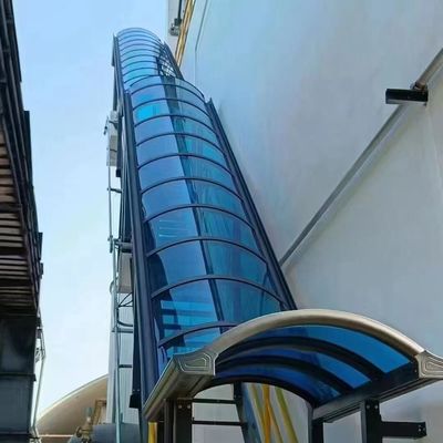 Plaque solide en polycarbonate bleu Surface lisse 100% de résine de polycarbonate vierge Épaisseur personnalisable Protection UV incluse