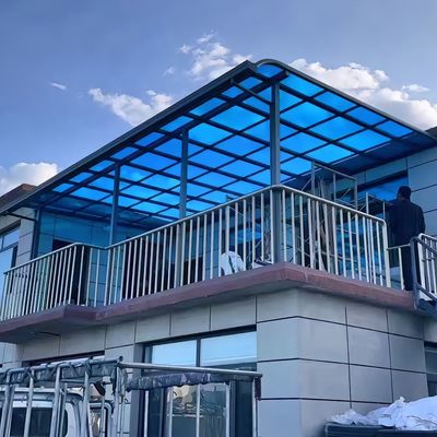 Cadre en aluminium et plaque bleue solide de toiture bricolage auvents en polycarbonate pour maisons et bâtiments commerciaux