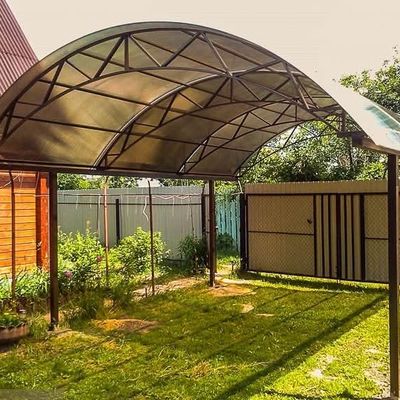 Couverture en feuille creuse en polycarbonate protégée contre les UV pour des solutions de toiture durables