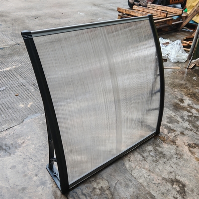 Auvent en polycarbonate à panneaux séparés avec armature en plastique DIY