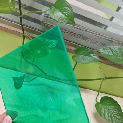 Plaque pleine en polycarbonate vert, protégée contre les UV, résistante aux intempéries