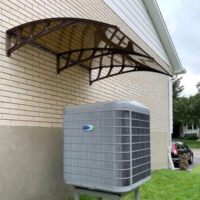 Un bon prix. Matériau de voile en polycarbonate Canopy PC avec 600 800 1000 1200 1500 mm de longueur support gris noir fournissant une protection pour les environnements d'affaires en plein air en ligne