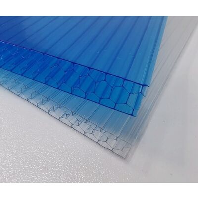 Un bon prix. Taille normale 2,1 5,8m feuille de polycarbonate de nid de miel construite à l'aide de matériaux Covestro Marlon Huasheng Idéal pour les panneaux de bâtiment énergétique en ligne
