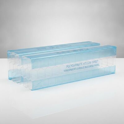 Un bon prix. Film PE protecteur de Guangdong, lieu d'origine, recouvert des deux côtés, feuille creuse en polycarbonate, panneau isolé Transparent et Durable en ligne
