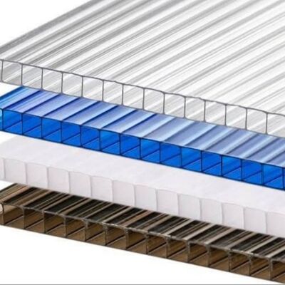 Un bon prix. Film PE protecteur de Guangdong, lieu d'origine, recouvert des deux côtés, feuille creuse en polycarbonate, panneau isolé Transparent et Durable en ligne